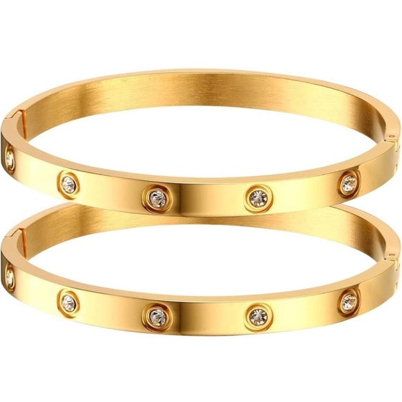 Anthropologie Jewelry - Love Knot Crystal Bangle Set